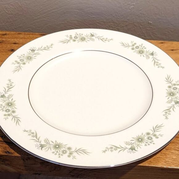 Vintage (3) Wedgwood Westbury Bone China Dinner Plate Dishes